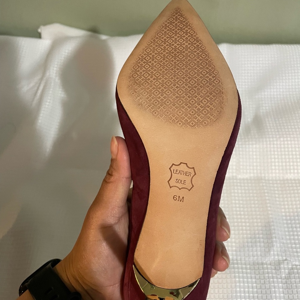 Tory Burch Deep Red Women's Heels - Picture 2 of 6